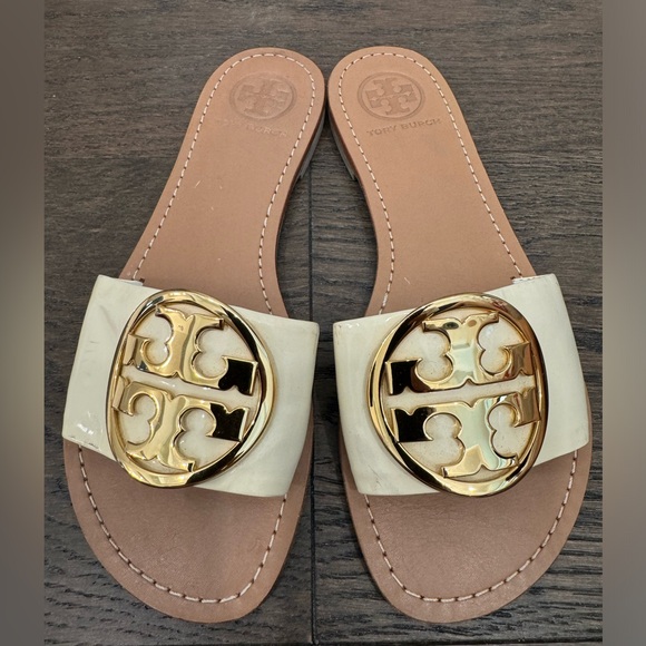 Tory Burch Patent Leather Flats - Picture 1 of 2